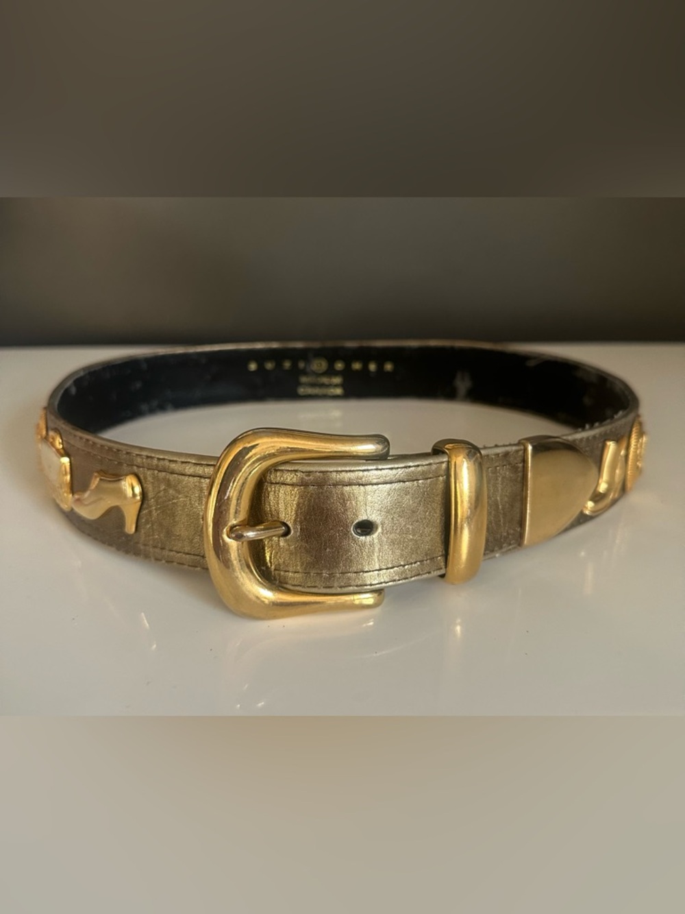 Suzi Roher Gold Leather Belt Med. Handbag Purse Shoe Cameo Boot 3D Vtg RARE Y2K